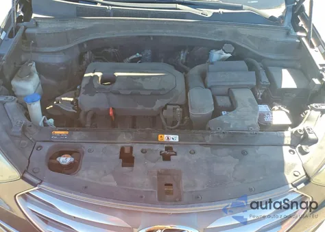 2017 Hyundai Santa Fe Sport z USA, uszkodzony, nr VIN 5XYZU3LB4HG464053